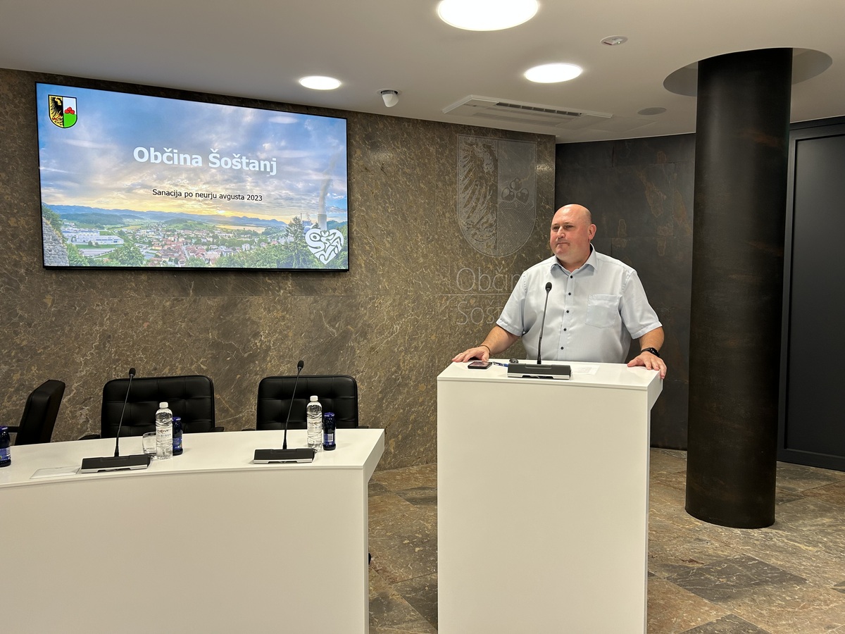 Minister Novak na obisku v Šoštanju
