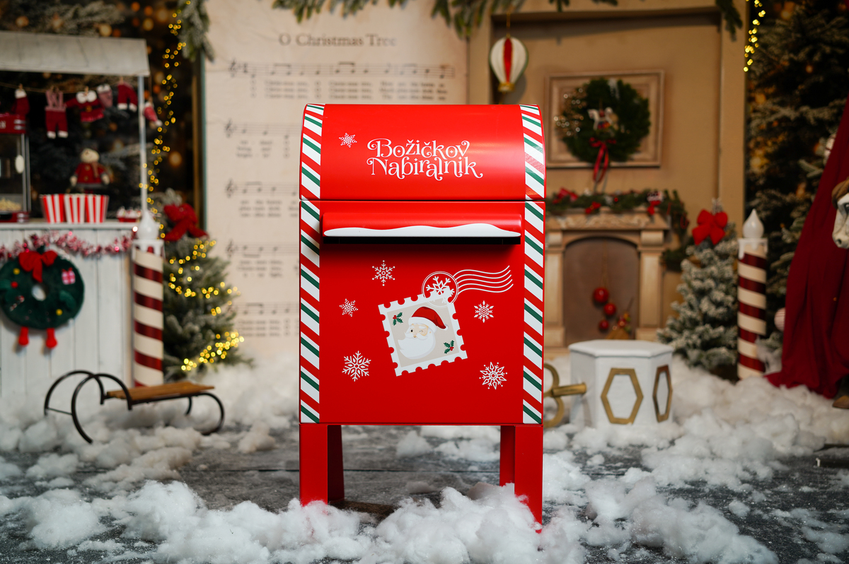 Otvoritev Božičkovega nabiralnika