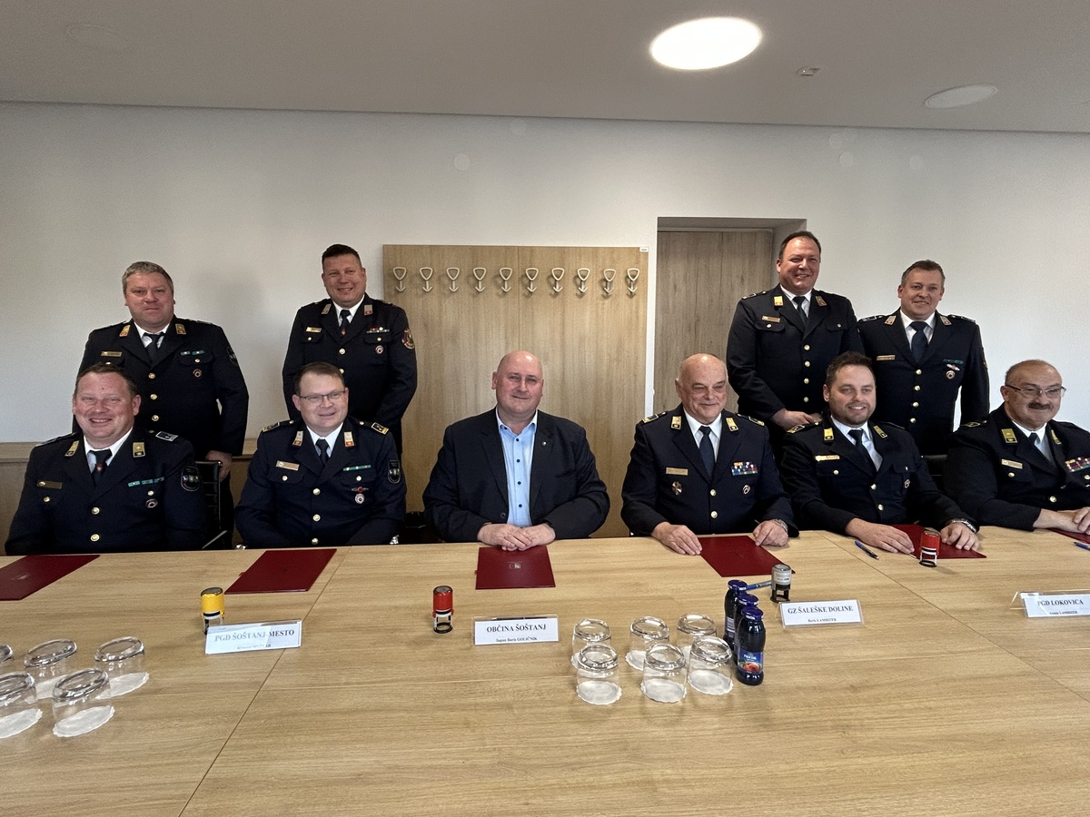 Podpis pogodbe za izvajanje javne gasilske službe