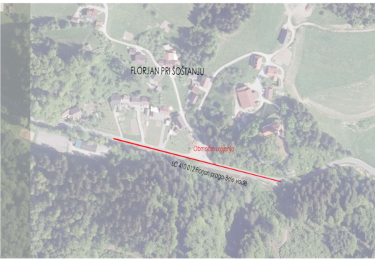 Delna in popolna zapora ceste pri igrišču v Florjanu